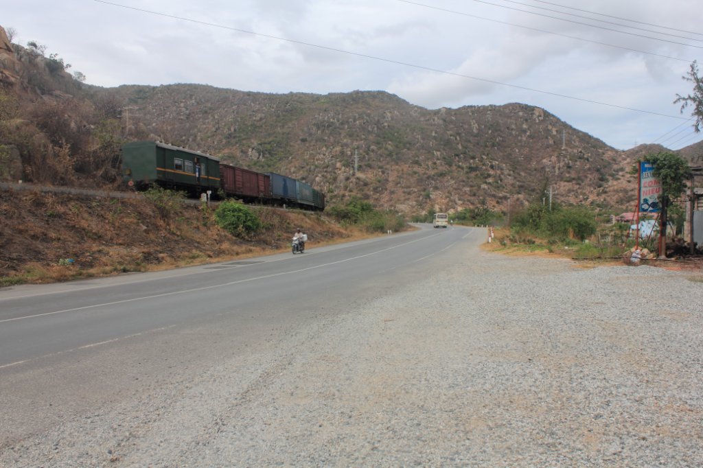 04-Train to Nha Trang.jpg - Train to Nha Trang